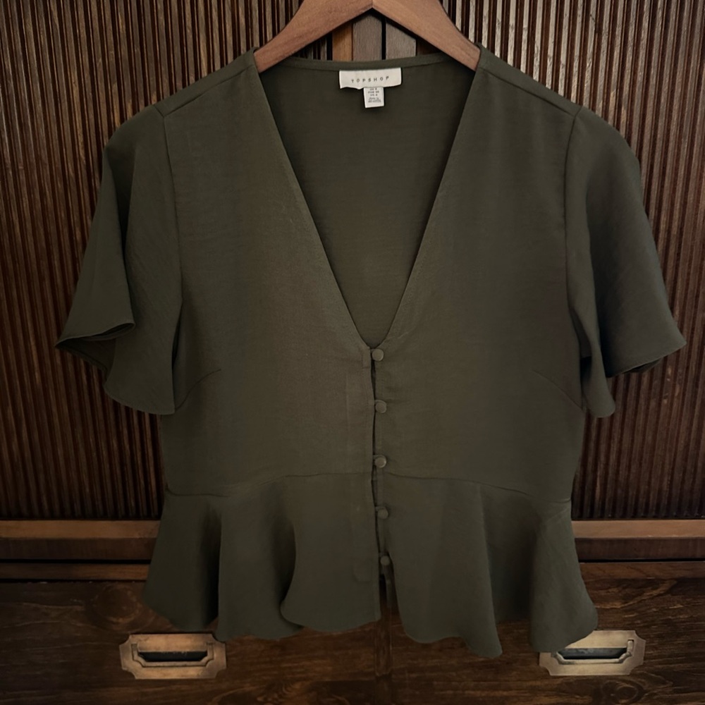 Topshop Green Button-Down Peplum Top